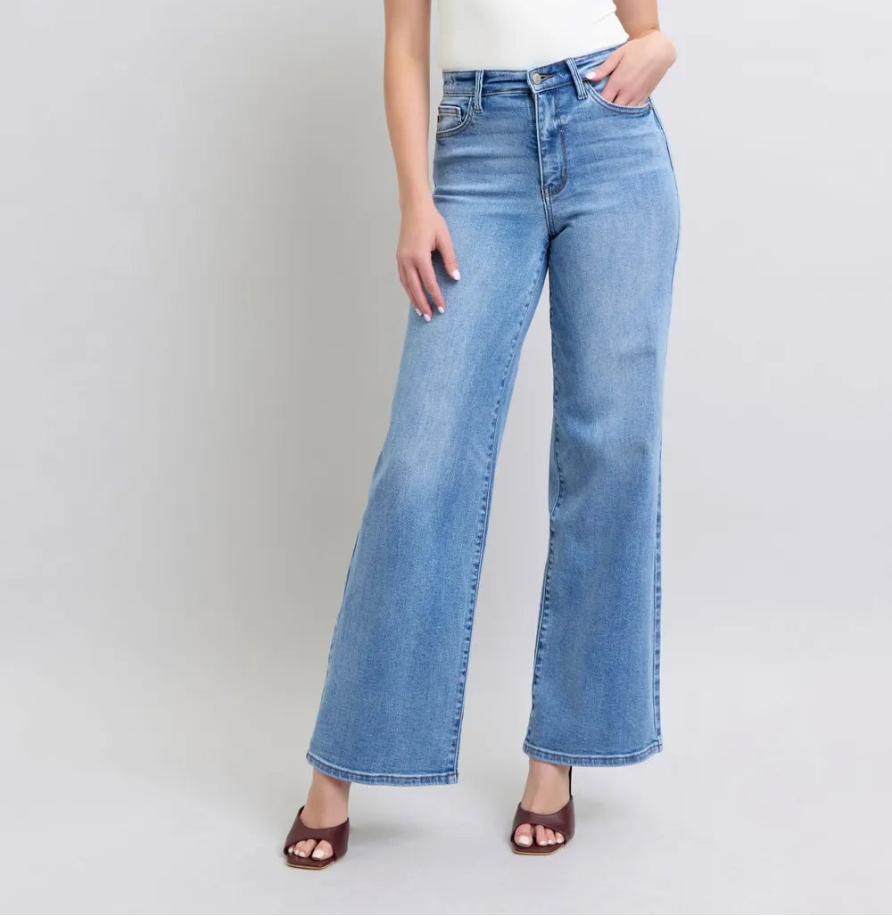 9d5065ac-d443-4fea-9817-bf642b3ada99-Max