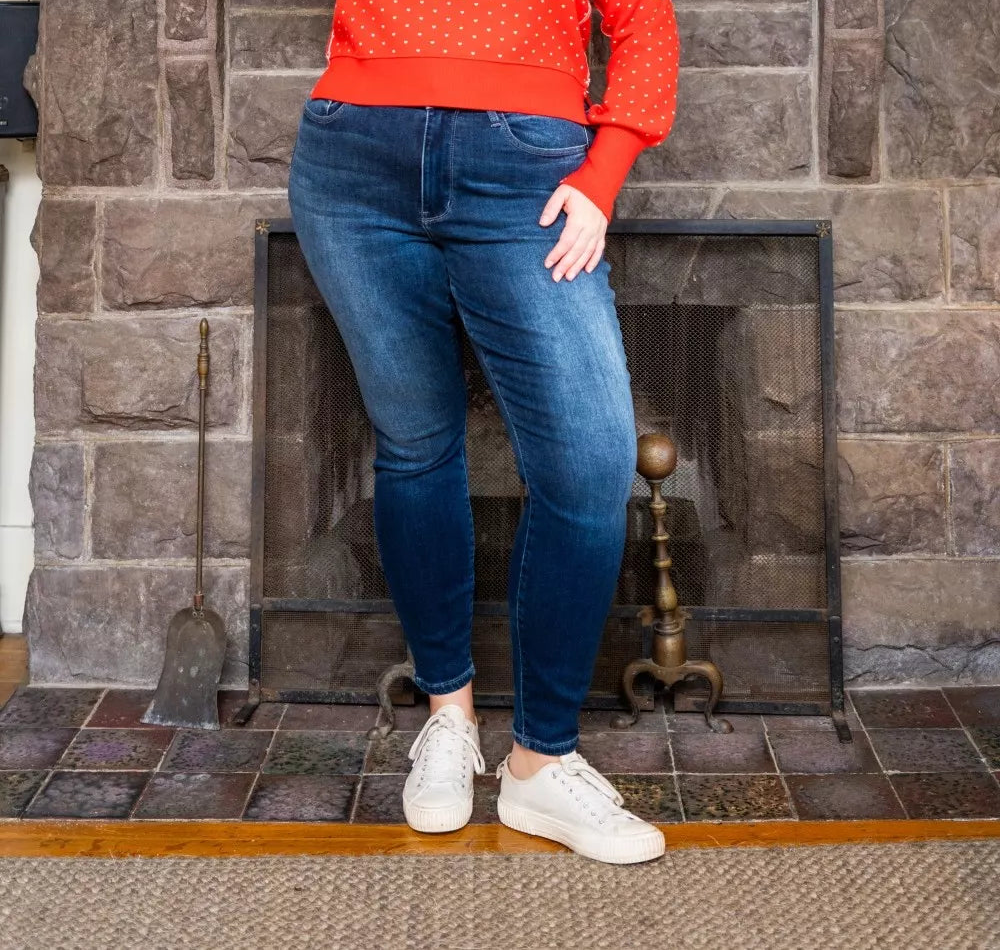 e928c53d-ce2a-40d0-8c47-2276bec657eb-Max-Origin