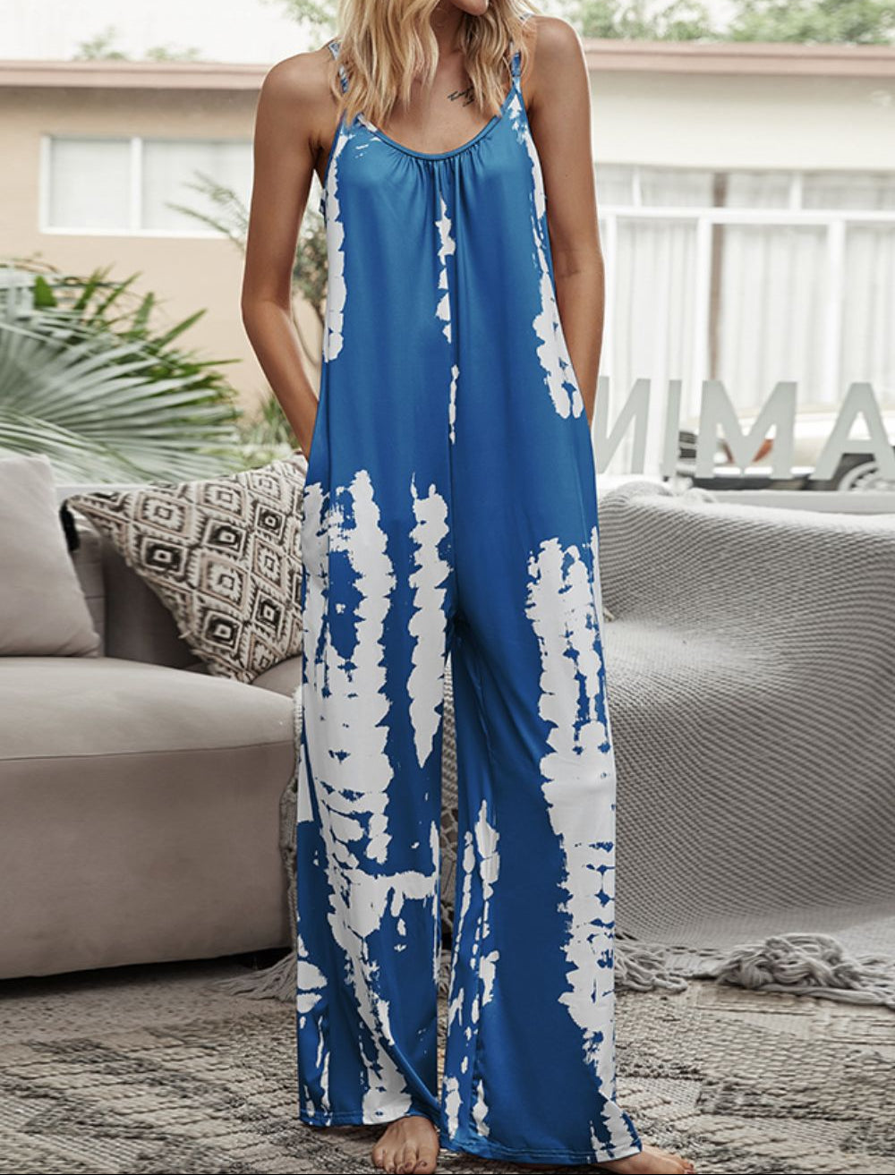 f20b240f46544a8b9291bc9c6f6492f8-Max